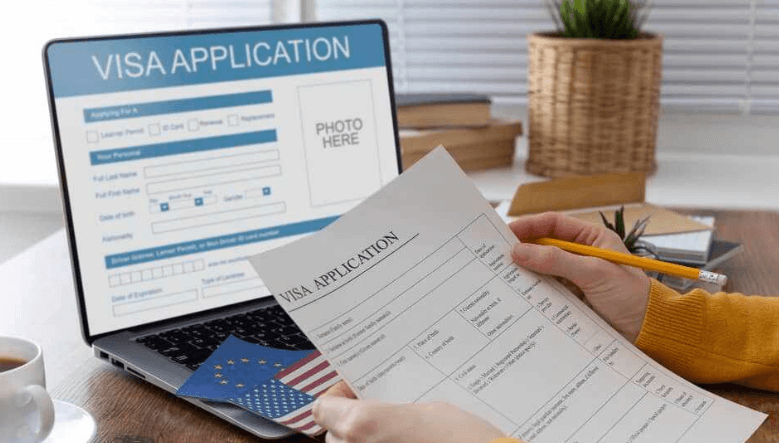 obtaining-an-employment-visa-in-india-1-1